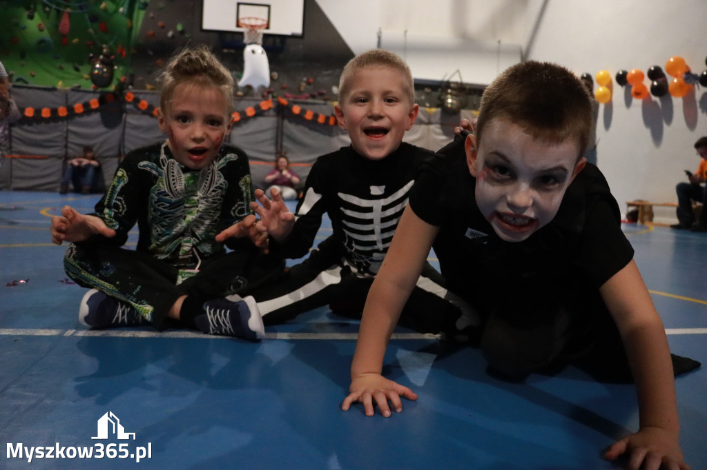 Fotorelacja: Dynia Party w MOSiR Myszków!