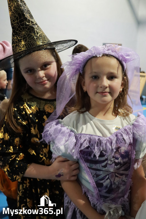 Fotorelacja: Dynia Party w MOSiR Myszków!