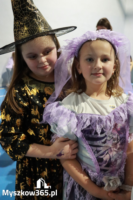 Fotorelacja: Dynia Party w MOSiR Myszków!