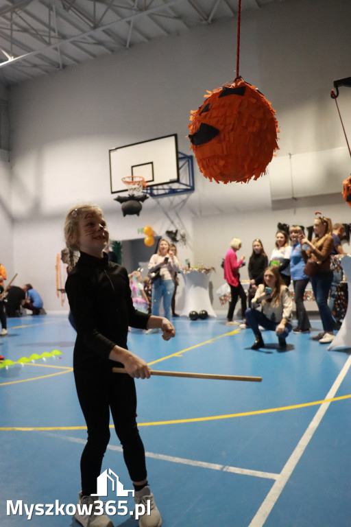 Fotorelacja: Dynia Party w MOSiR Myszków!