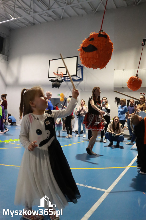 Fotorelacja: Dynia Party w MOSiR Myszków!