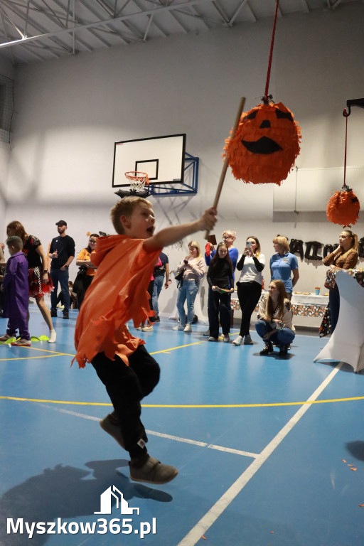 Fotorelacja: Dynia Party w MOSiR Myszków!