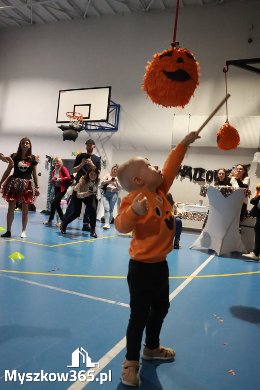 Fotorelacja: Dynia Party w MOSiR Myszków!