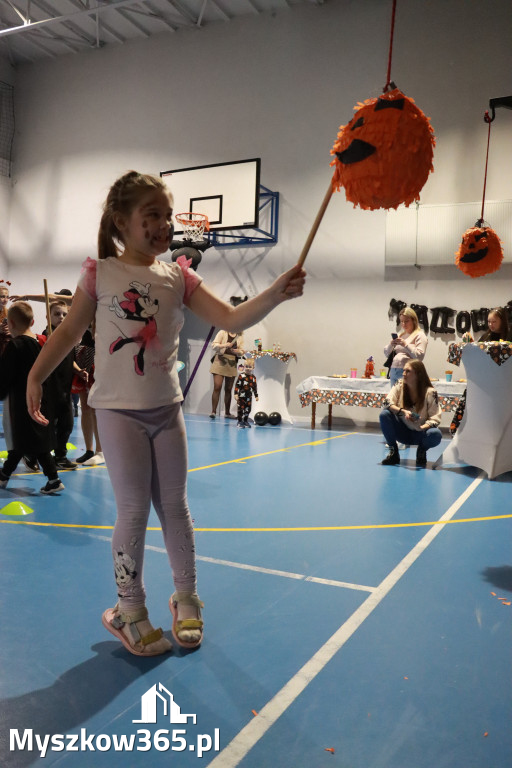 Fotorelacja: Dynia Party w MOSiR Myszków!