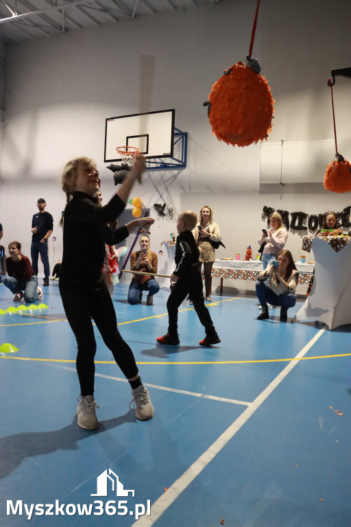 Fotorelacja: Dynia Party w MOSiR Myszków!