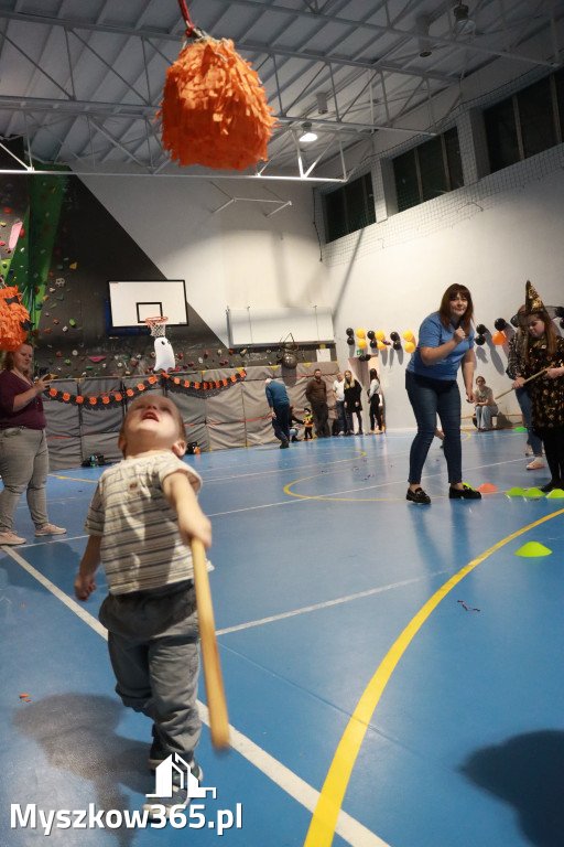 Fotorelacja: Dynia Party w MOSiR Myszków!