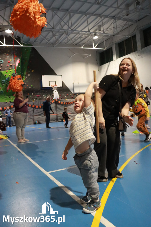 Fotorelacja: Dynia Party w MOSiR Myszków!