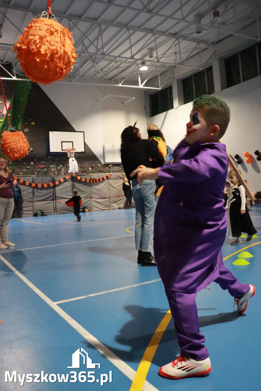 Fotorelacja: Dynia Party w MOSiR Myszków!