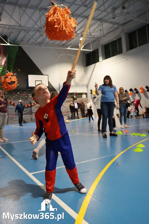 Fotorelacja: Dynia Party w MOSiR Myszków!