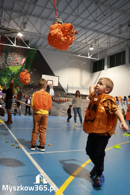 Fotorelacja: Dynia Party w MOSiR Myszków!