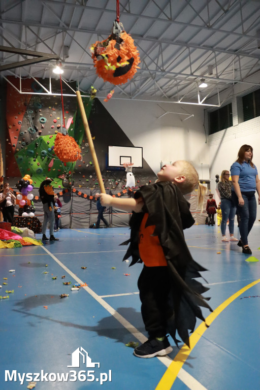 Fotorelacja: Dynia Party w MOSiR Myszków!