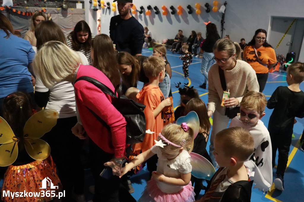 Fotorelacja: Dynia Party w MOSiR Myszków!