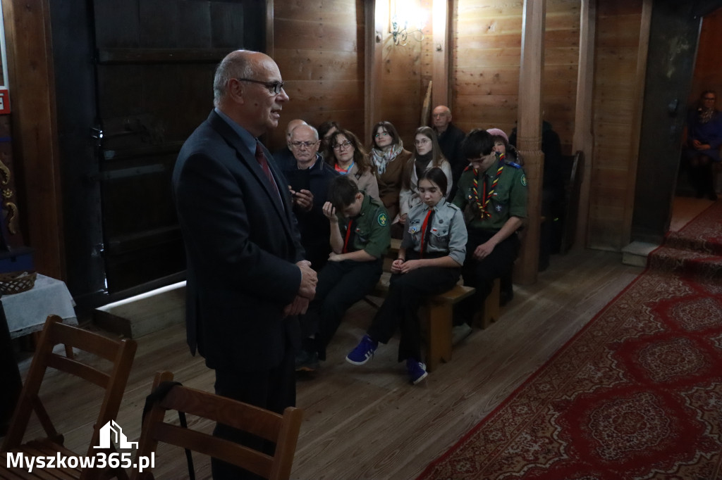 Fotorelacja: Koncert Zaduszny DLA NICH w Cynkowie Gmina Koziegłowy