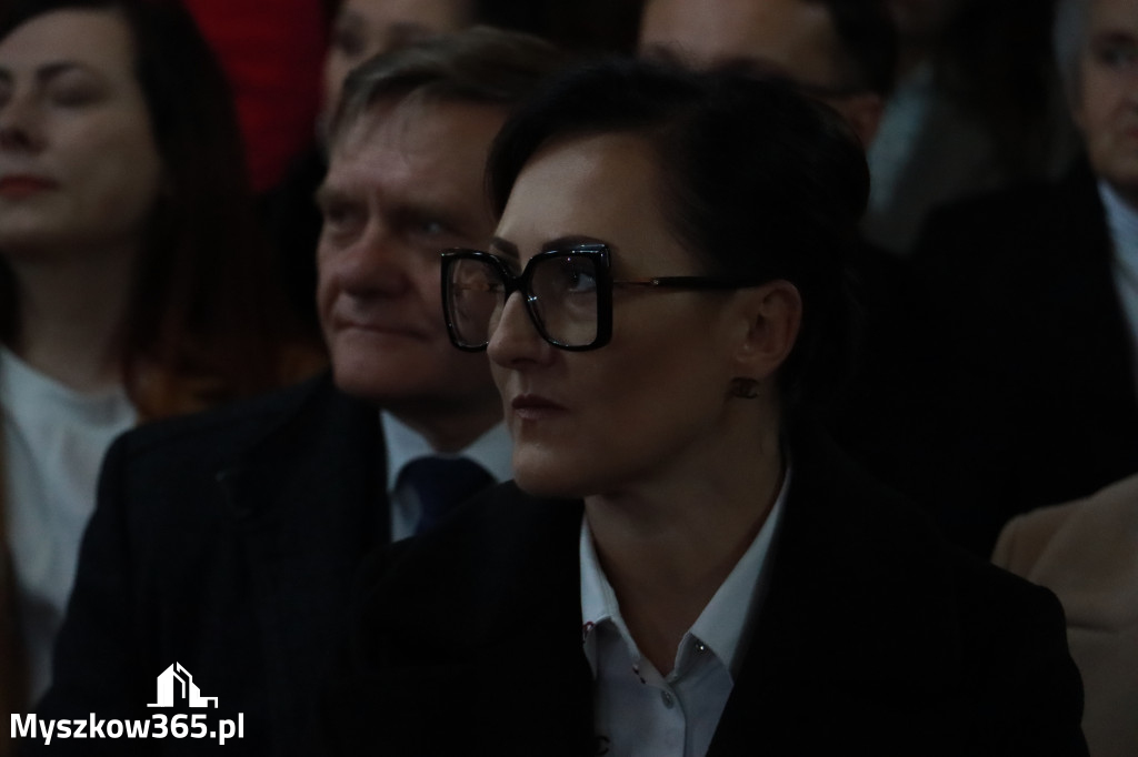 Fotorelacja: Koncert Zaduszny DLA NICH w Cynkowie Gmina Koziegłowy