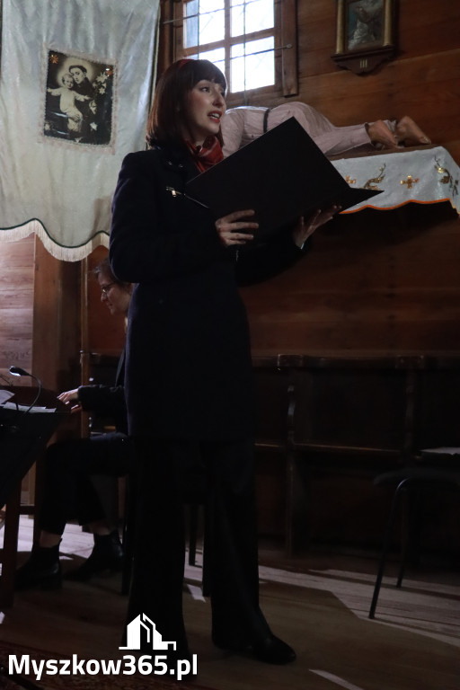 Fotorelacja: Koncert Zaduszny DLA NICH w Cynkowie Gmina Koziegłowy