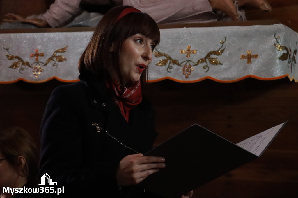 Fotorelacja: Koncert Zaduszny DLA NICH w Cynkowie Gmina Koziegłowy