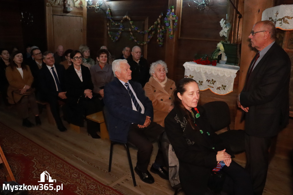 Fotorelacja: Koncert Zaduszny DLA NICH w Cynkowie Gmina Koziegłowy