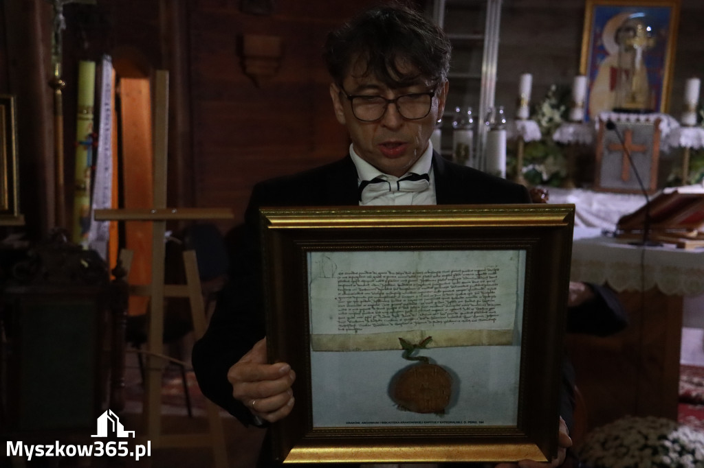 Fotorelacja: Koncert Zaduszny DLA NICH w Cynkowie Gmina Koziegłowy