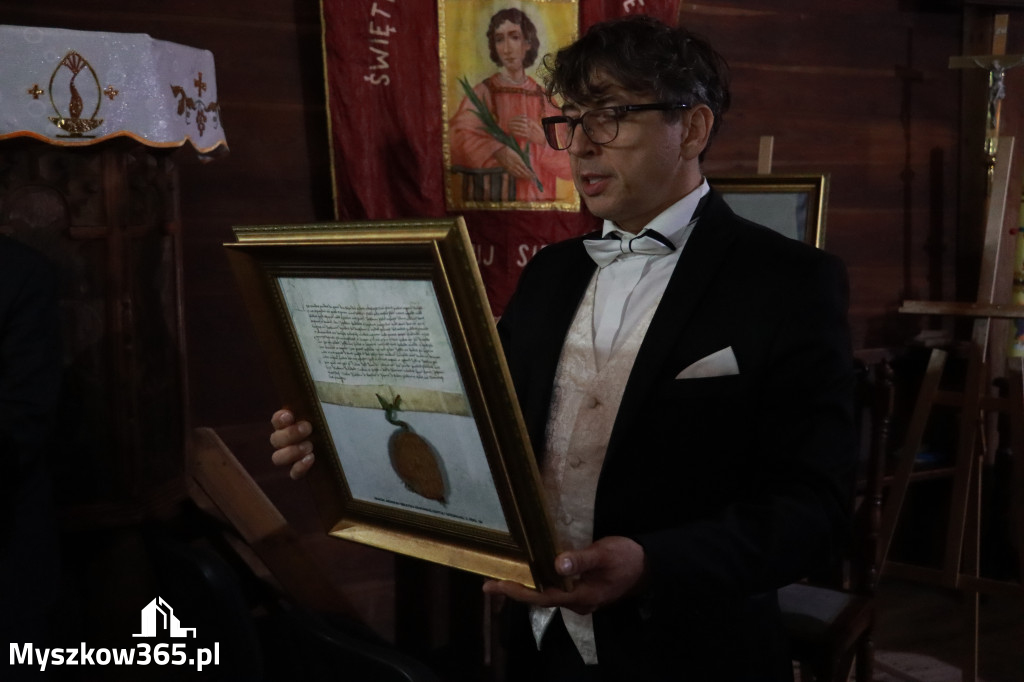 Fotorelacja: Koncert Zaduszny DLA NICH w Cynkowie Gmina Koziegłowy