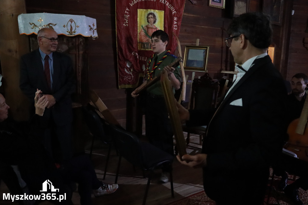 Fotorelacja: Koncert Zaduszny DLA NICH w Cynkowie Gmina Koziegłowy