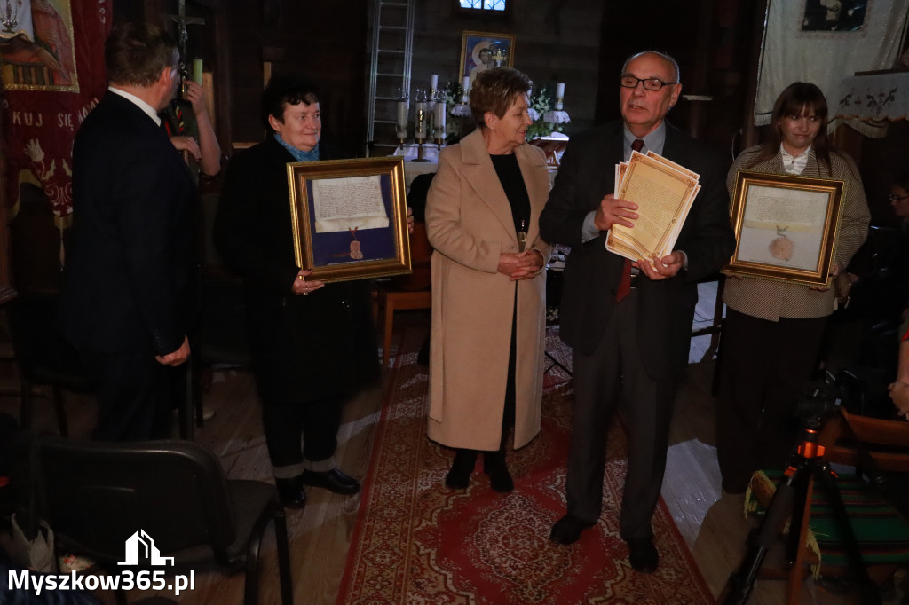 Fotorelacja: Koncert Zaduszny DLA NICH w Cynkowie Gmina Koziegłowy