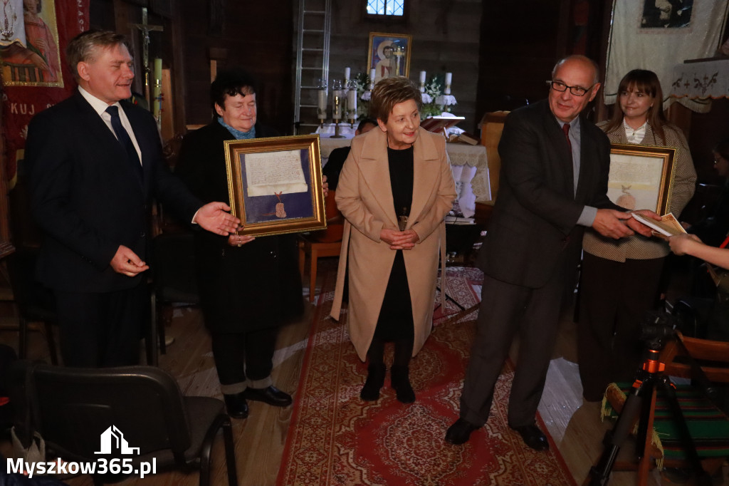 Fotorelacja: Koncert Zaduszny DLA NICH w Cynkowie Gmina Koziegłowy