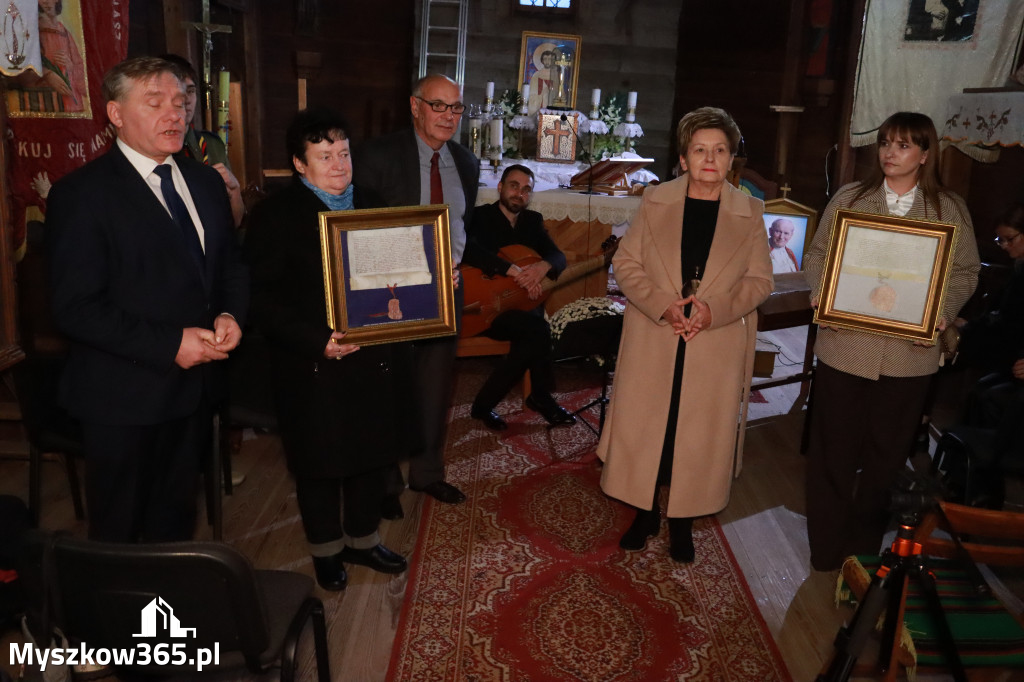 Fotorelacja: Koncert Zaduszny DLA NICH w Cynkowie Gmina Koziegłowy