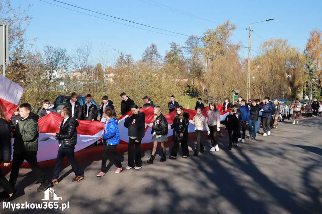 Fotorelacja I: Obchody 107. ROCZNICY ODZYSKANIA NIEPODLEGŁOŚCI na rynku w Koziegłowach