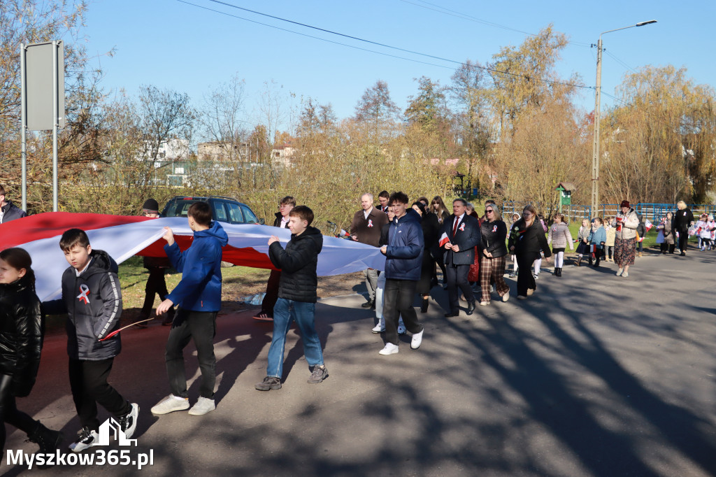 Fotorelacja I: Obchody 107. ROCZNICY ODZYSKANIA NIEPODLEGŁOŚCI na rynku w Koziegłowach
