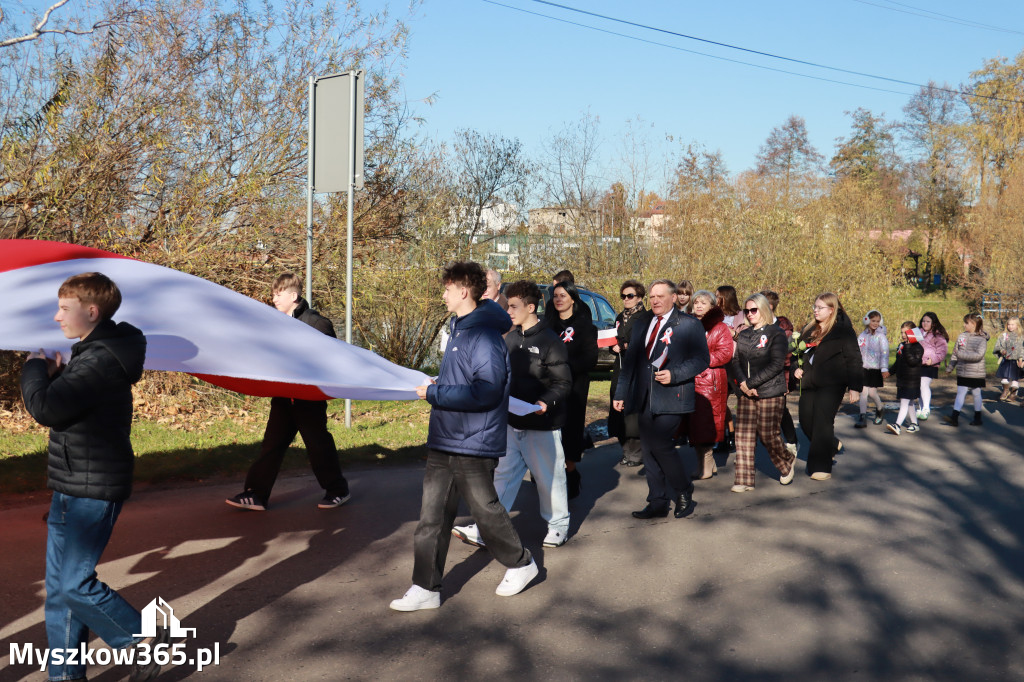 Fotorelacja I: Obchody 107. ROCZNICY ODZYSKANIA NIEPODLEGŁOŚCI na rynku w Koziegłowach