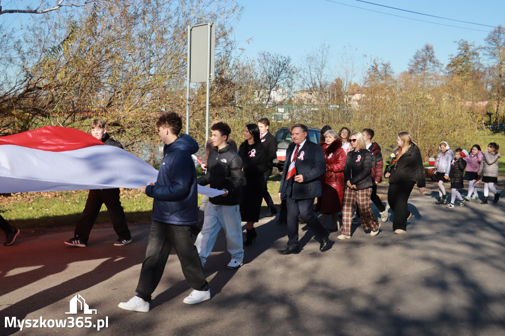 Fotorelacja I: Obchody 107. ROCZNICY ODZYSKANIA NIEPODLEGŁOŚCI na rynku w Koziegłowach