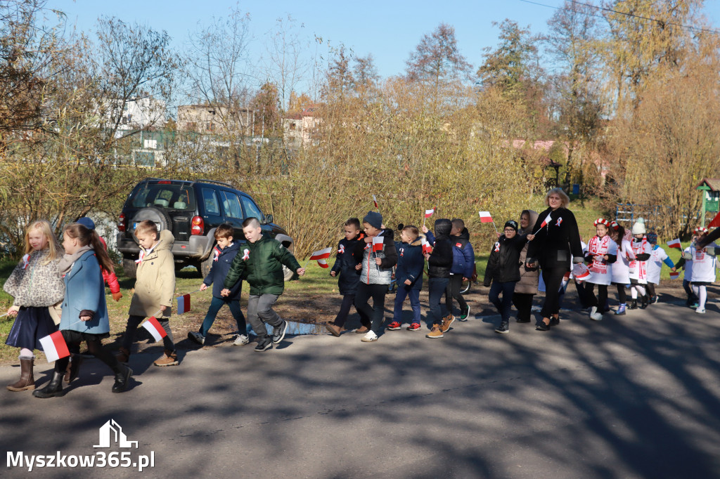 Fotorelacja I: Obchody 107. ROCZNICY ODZYSKANIA NIEPODLEGŁOŚCI na rynku w Koziegłowach