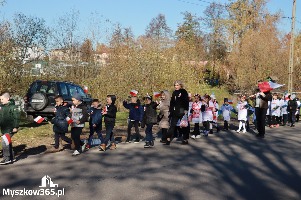 Fotorelacja I: Obchody 107. ROCZNICY ODZYSKANIA NIEPODLEGŁOŚCI na rynku w Koziegłowach