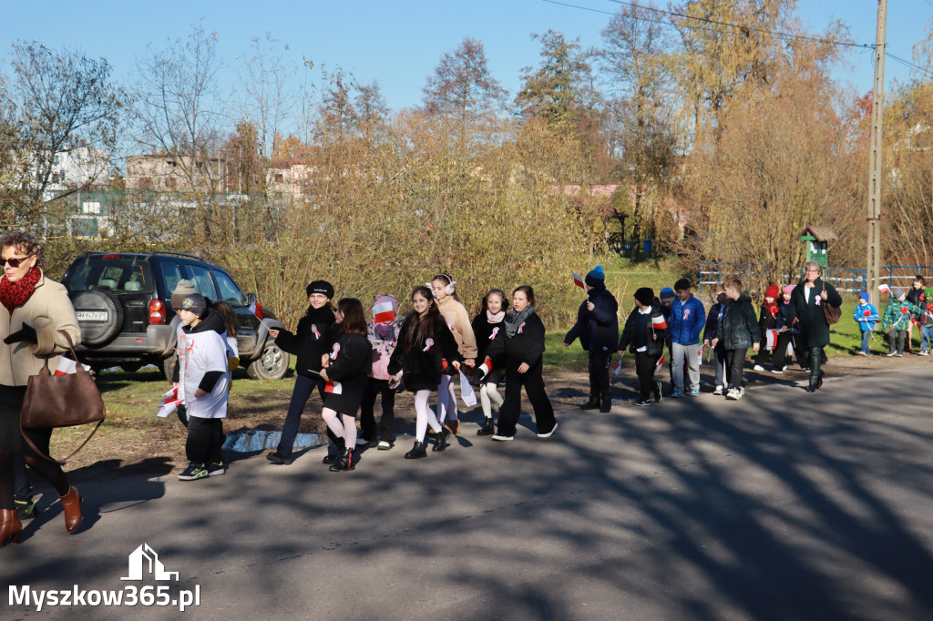 Fotorelacja I: Obchody 107. ROCZNICY ODZYSKANIA NIEPODLEGŁOŚCI na rynku w Koziegłowach