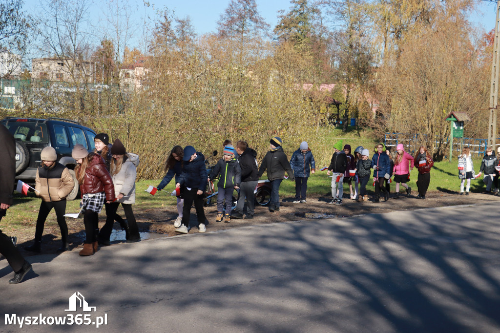 Fotorelacja I: Obchody 107. ROCZNICY ODZYSKANIA NIEPODLEGŁOŚCI na rynku w Koziegłowach