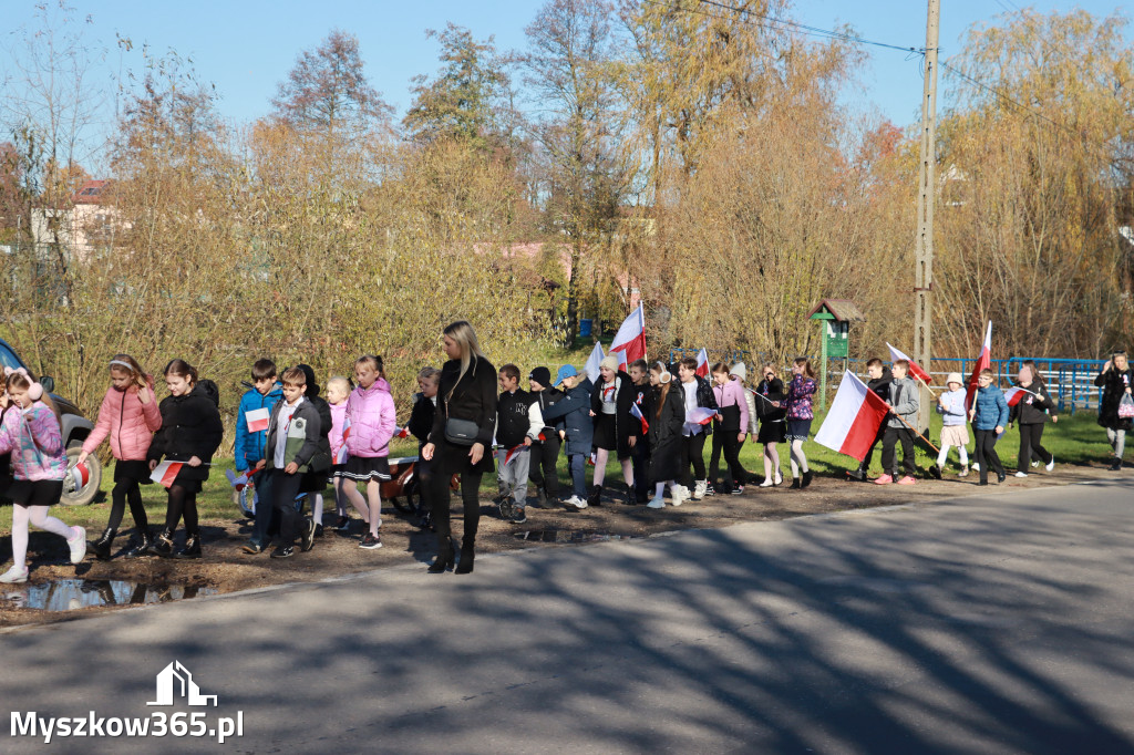 Fotorelacja I: Obchody 107. ROCZNICY ODZYSKANIA NIEPODLEGŁOŚCI na rynku w Koziegłowach