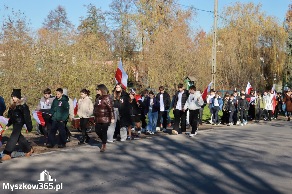 Fotorelacja I: Obchody 107. ROCZNICY ODZYSKANIA NIEPODLEGŁOŚCI na rynku w Koziegłowach