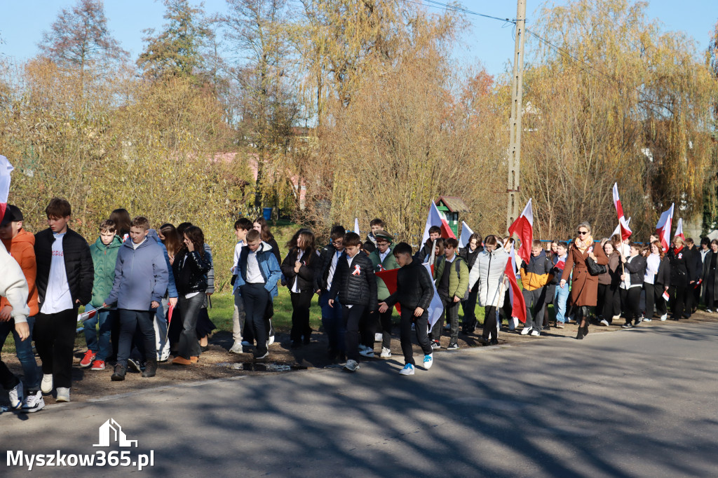 Fotorelacja I: Obchody 107. ROCZNICY ODZYSKANIA NIEPODLEGŁOŚCI na rynku w Koziegłowach