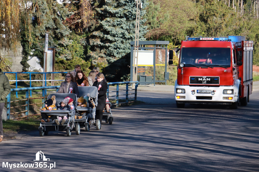 Fotorelacja I: Obchody 107. ROCZNICY ODZYSKANIA NIEPODLEGŁOŚCI na rynku w Koziegłowach
