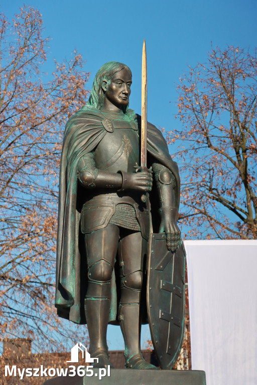 Fotorelacja I: Obchody 107. ROCZNICY ODZYSKANIA NIEPODLEGŁOŚCI na rynku w Koziegłowach