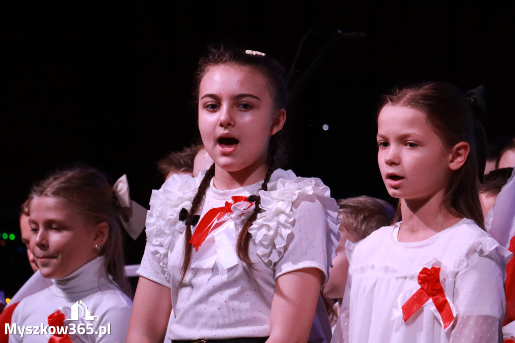 Fotorelacja II: Obchody 107. ROCZNICY ODZYSKANIA NIEPODLEGŁOŚCI na rynku w Koziegłowach