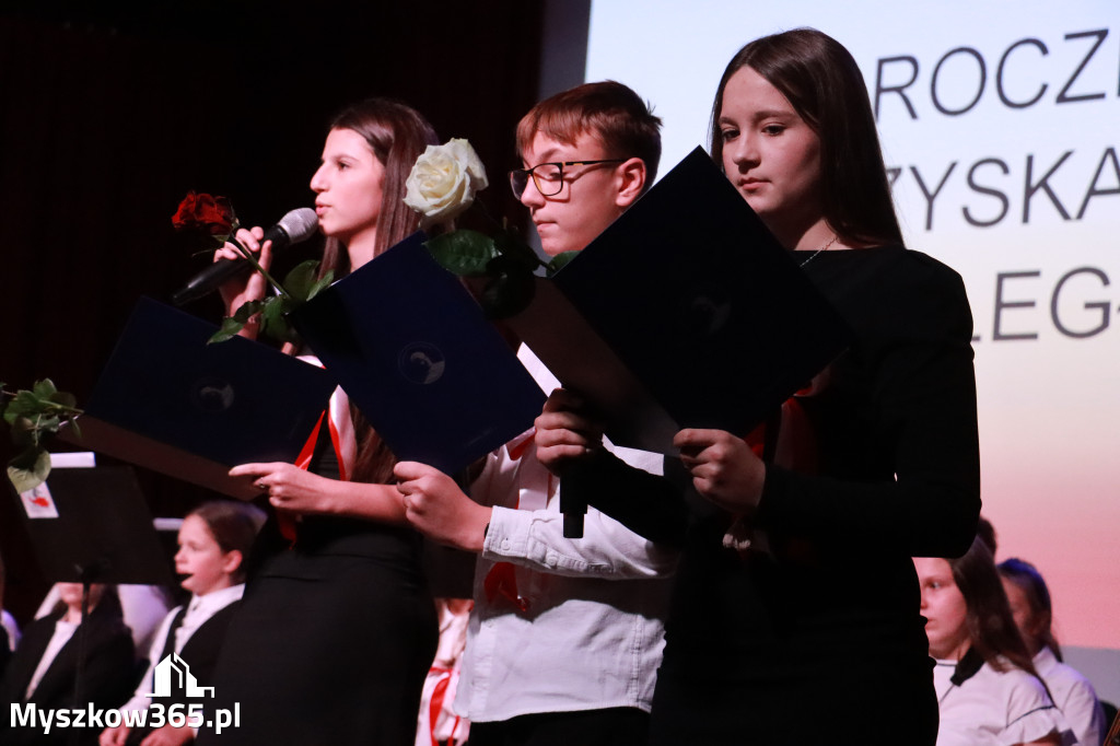Fotorelacja II: Obchody 107. ROCZNICY ODZYSKANIA NIEPODLEGŁOŚCI na rynku w Koziegłowach