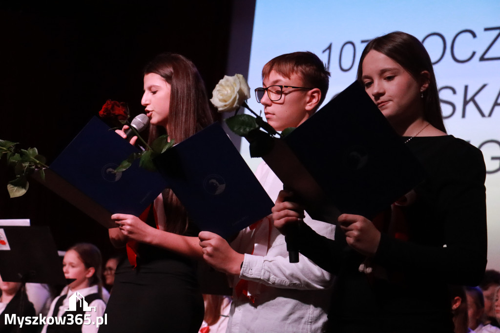 Fotorelacja II: Obchody 107. ROCZNICY ODZYSKANIA NIEPODLEGŁOŚCI na rynku w Koziegłowach