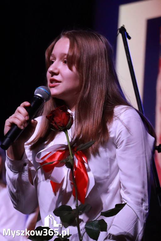 Fotorelacja II: Obchody 107. ROCZNICY ODZYSKANIA NIEPODLEGŁOŚCI na rynku w Koziegłowach