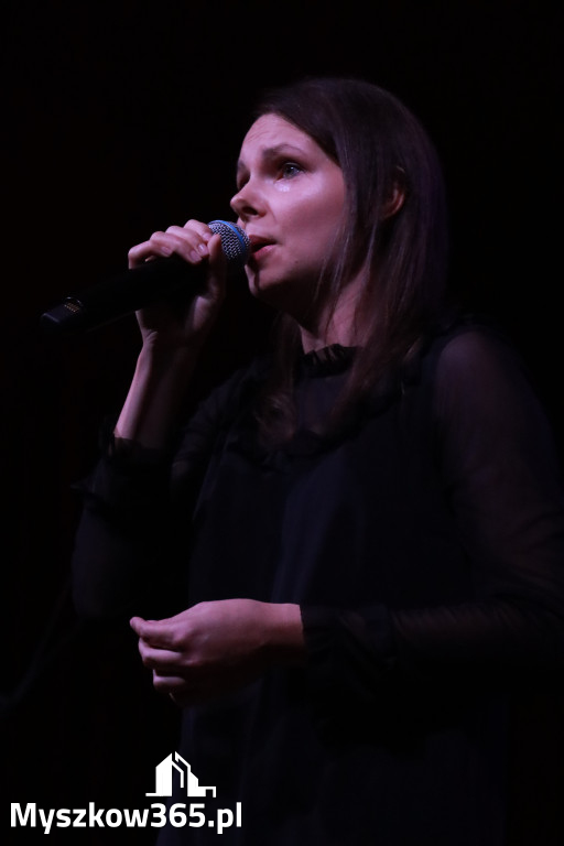 Fotorelacja II: Obchody 107. ROCZNICY ODZYSKANIA NIEPODLEGŁOŚCI na rynku w Koziegłowach