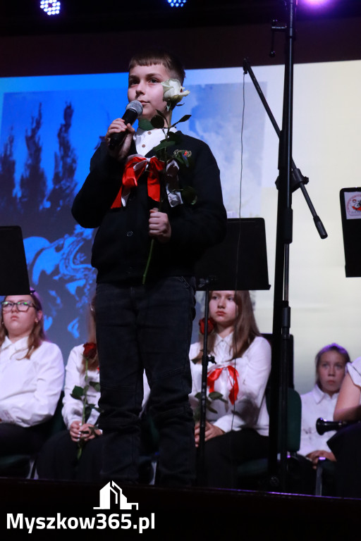 Fotorelacja II: Obchody 107. ROCZNICY ODZYSKANIA NIEPODLEGŁOŚCI na rynku w Koziegłowach