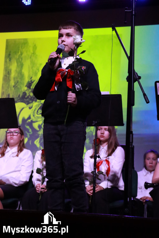 Fotorelacja II: Obchody 107. ROCZNICY ODZYSKANIA NIEPODLEGŁOŚCI na rynku w Koziegłowach