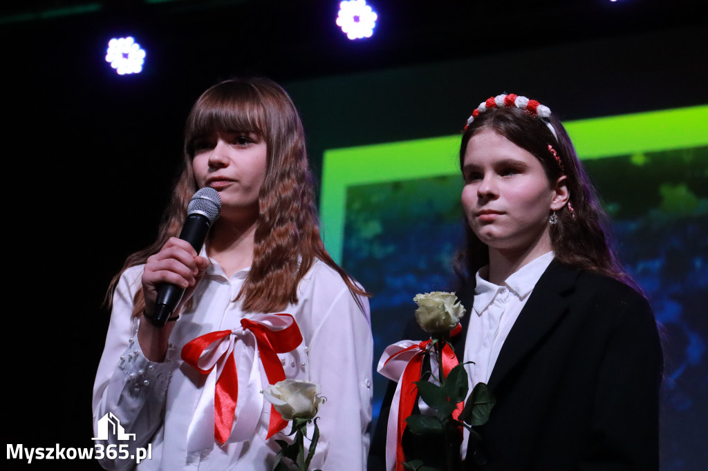 Fotorelacja II: Obchody 107. ROCZNICY ODZYSKANIA NIEPODLEGŁOŚCI na rynku w Koziegłowach