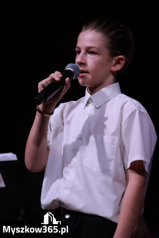 Fotorelacja II: Obchody 107. ROCZNICY ODZYSKANIA NIEPODLEGŁOŚCI na rynku w Koziegłowach