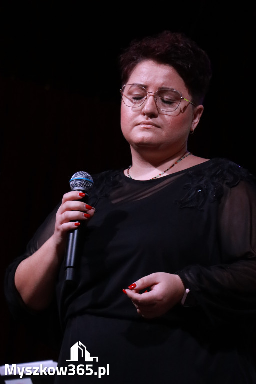 Fotorelacja II: Obchody 107. ROCZNICY ODZYSKANIA NIEPODLEGŁOŚCI na rynku w Koziegłowach